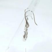 Pre-owned Metal earrings Gucci Vintage , Gray , Dames