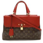 Pre-owned Leather handbags Louis Vuitton Vintage , Red , Dames