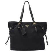 Pre-owned Nylon prada-bags Prada Vintage , Black , Dames