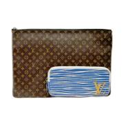 Pre-owned Fabric clutches Louis Vuitton Vintage , Brown , Heren