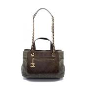 Pre-owned Leather handbags Chanel Vintage , Green , Dames