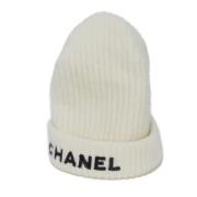 Pre-owned Fabric hats Chanel Vintage , White , Dames