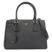 Pre-owned Leather prada-bags Prada Vintage , Black , Dames