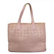 Pre-owned Nylon chanel-bags Chanel Vintage , Pink , Dames