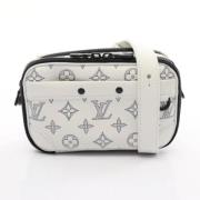 Pre-owned Canvas shoulder-bags Louis Vuitton Vintage , White , Heren