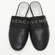 Pre-owned Fabric mules Givenchy Pre-owned , Black , Dames