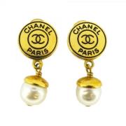 Pre-owned Metal chanel-jewelry Chanel Vintage , Yellow , Dames