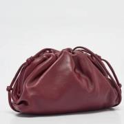 Pre-owned Leather clutches Bottega Veneta Vintage , Red , Dames