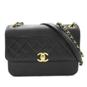 Pre-owned Leather crossbody-bags Chanel Vintage , Black , Dames