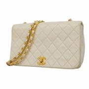 Pre-owned Leather chanel-bags Chanel Vintage , Yellow , Dames