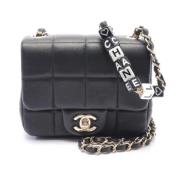 Pre-owned Leather crossbody-bags Chanel Vintage , Black , Dames