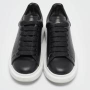 Pre-owned Leather sneakers Alexander McQueen Pre-owned , Black , Dames