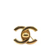 Pre-owned Metal brooches Chanel Vintage , Yellow , Dames