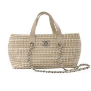 Pre-owned Leather handbags Chanel Vintage , Beige , Dames