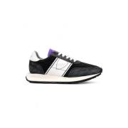 Italiaanse leren sneakers met geborduurd logo Philippe Model , Multico...