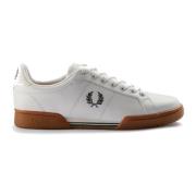 Leren Tennissneaker met Contrasterende Hiel en Rand Fred Perry , White...