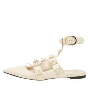 Pre-owned Leather flats Valentino Vintage , Beige , Dames