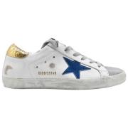 Superstar White Blue Star Sneakers Golden Goose , White , Dames