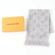 Pre-owned Fabric scarves Louis Vuitton Vintage , Gray , Dames