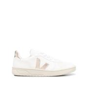 Stijlvolle Sneakers voor een Trendy Look Veja , White , Dames