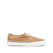 Bruine Canvas Sneakers met Contraststiksels Vans , Brown , Heren