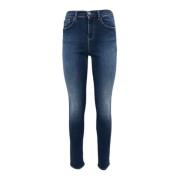 Skinny Fit Denim Jeans met Leren Logo Emporio Armani , Blue , Dames