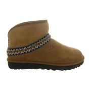 Mini Crescent Classic Schoenen UGG , Brown , Dames