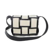 Pre-owned Canvas shoulder-bags Bottega Veneta Vintage , Black , Dames