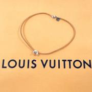 Pre-owned Metal necklaces Louis Vuitton Vintage , Gray , Dames