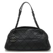 Pre-owned Leather chanel-bags Chanel Vintage , Black , Dames