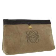 Pre-owned Leather clutches Loewe Pre-owned , Beige , Dames