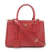 Pre-owned Leather prada-bags Prada Vintage , Red , Dames