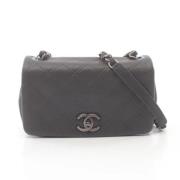 Pre-owned Leather chanel-bags Chanel Vintage , Gray , Dames