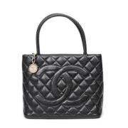 Pre-owned Leather chanel-bags Chanel Vintage , Black , Dames