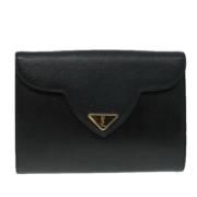 Pre-owned Leather clutches Yves Saint Laurent Vintage , Black , Unisex