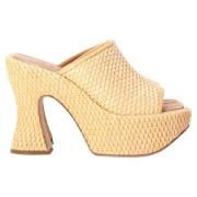 Pre-owned Raffia heels Loewe Pre-owned , Brown , Dames