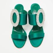 Pre-owned Satin sandals Manolo Blahnik Pre-owned , Green , Dames