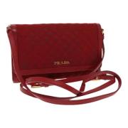 Pre-owned Nylon prada-bags Prada Vintage , Red , Dames