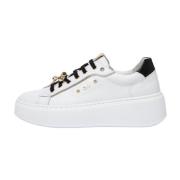 Elegante Veterschoen Sneaker met Gouden Accenten Nerogiardini , White ...