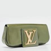 Pre-owned Fabric clutches Louis Vuitton Vintage , Gray , Dames