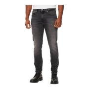 Klassieke Slim Fit Jeans met Medium Taille Calvin Klein Jeans , Black ...