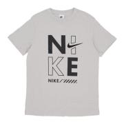 Sportswear Tee met Iron Hours Print Nike , Gray , Heren