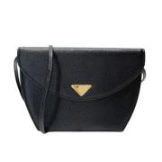 Pre-owned Leather shoulder-bags Yves Saint Laurent Vintage , Black , D...