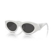 Stijlvolle zonnebril voor elke outfit Prada , White , Unisex