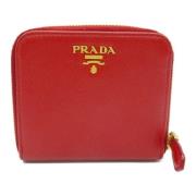 Pre-owned Fabric wallets Prada Vintage , Red , Dames