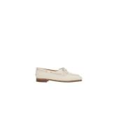 Ivoor leren mocassin met metalen oogjes Bally , White , Dames