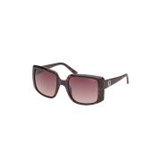 Stijlvolle zonnebril met bruine gradientlens Guess , Brown , Dames