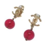 Pre-owned Metal earrings Chanel Vintage , Red , Dames