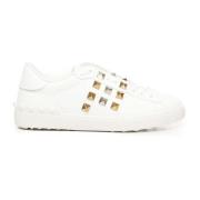 Witte Studded Sneakers Veters Ronde Neus Valentino Garavani , White , ...