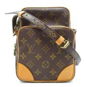 Pre-owned Canvas shoulder-bags Louis Vuitton Vintage , Green , Dames